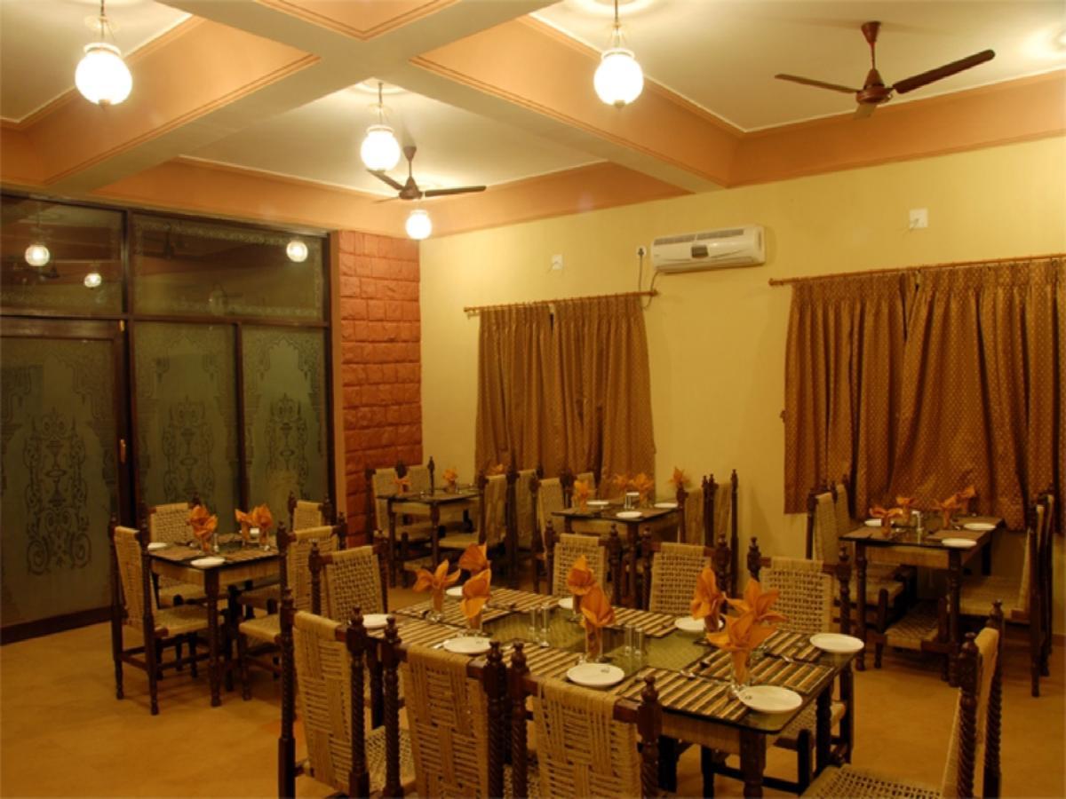 The Royal Safari Camps Hotel Bajana Ngoại thất bức ảnh